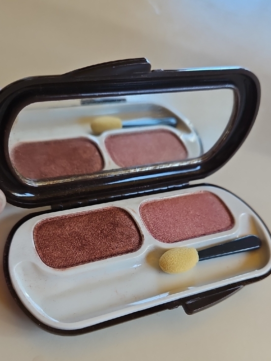 UltimaII Other - Ultima II Dual Pan Patina Eye Shadow - Burnished Gold and Gold Fantasy Disc.